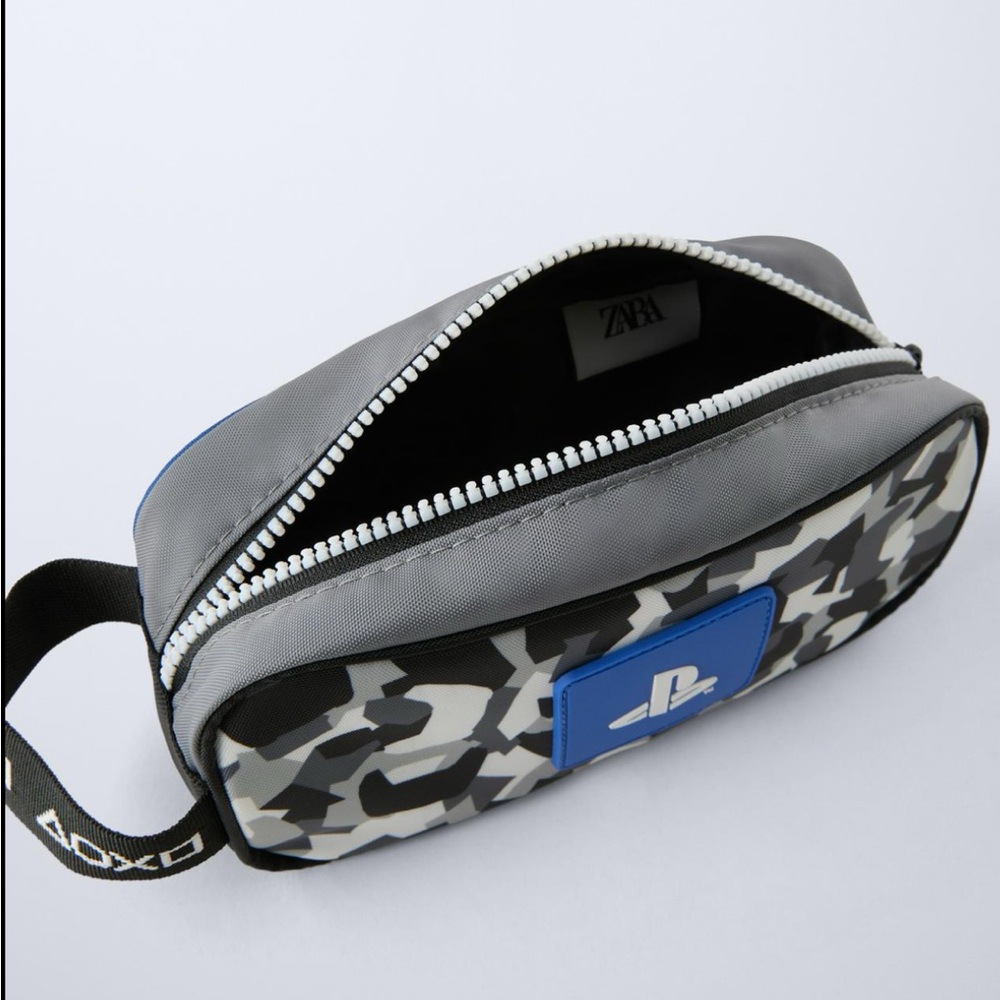 PLAYSTATION BAG BUNDLE - Picture 5 of 12